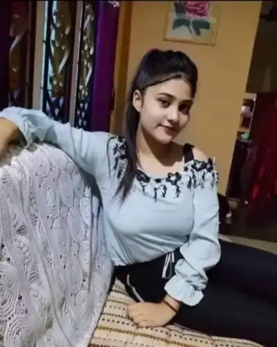 Call Girls Service in Shikarpur